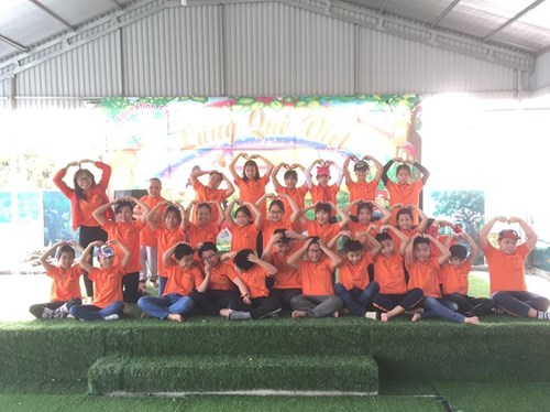 Chuyến tham quan dã ngoại tại nông trại giáo dục Việt Village